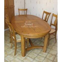 Table ovale en bois pieds chanfreins
