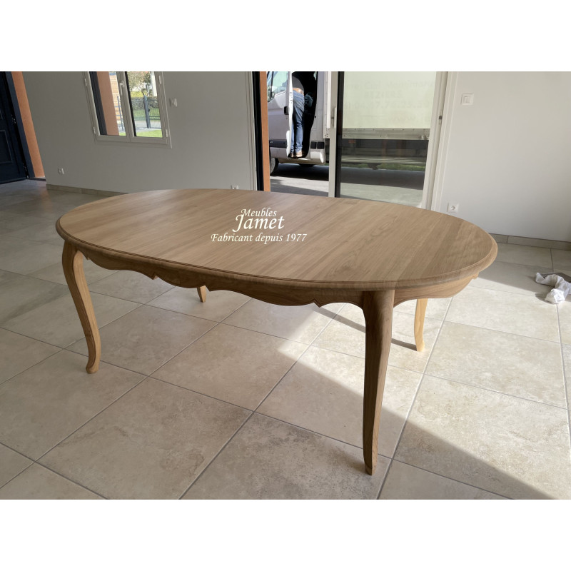 Table ovale fabrication sur mesure en chêne massif 3 allonges
